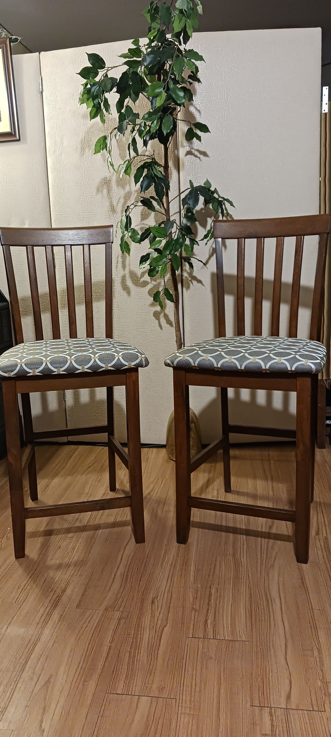 Set of 2 Wood Bar Stools